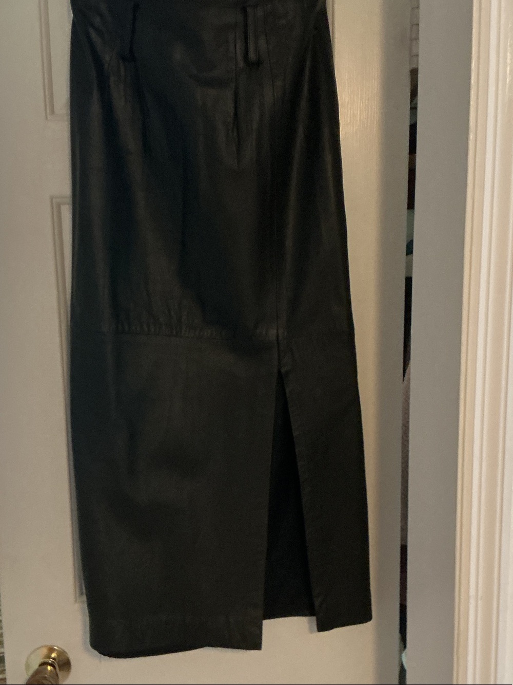 Vintage Erez Levy Black 100% Genuine Leather Midi Skirt Size 8